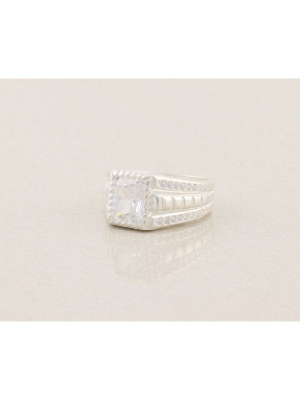 Men's Sterling Silver Bright Cubic Zirconia Ring Size 10 1/2 - Picture 7 of 8